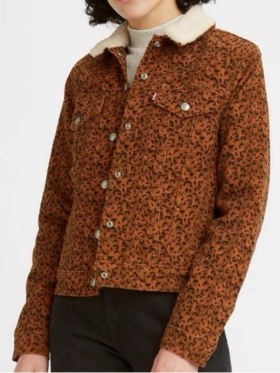 Levi's Jackets & Blazers - 🐈‍⬛Levi’s Leoaprd Corduroy Jacket